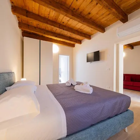 Apartmentsgarda - Loggia Liberta Garda (Verona)