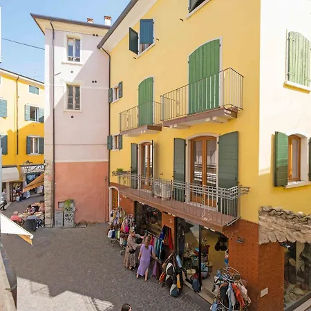 Apartmentsgarda - Loggia Liberta * Garda (Verona)