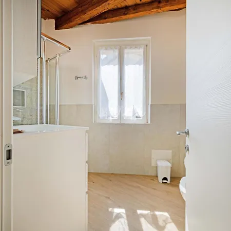Apartmentsgarda - Loggia Liberta Apartment