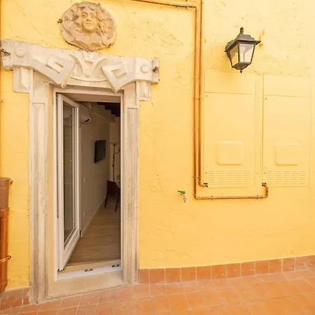 Apartmentsgarda - Loggia Liberta * Garda (Verona)